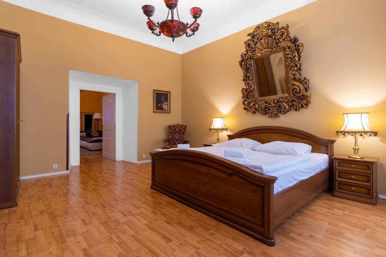 Residence Seven Angels Прага Экстерьер фото